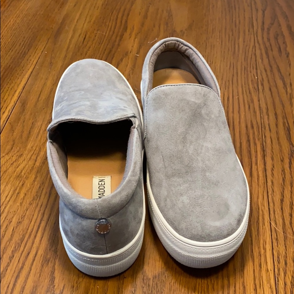 Steve Madden slip on grey suede